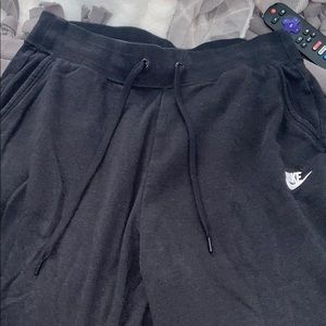 black nike sweatpants